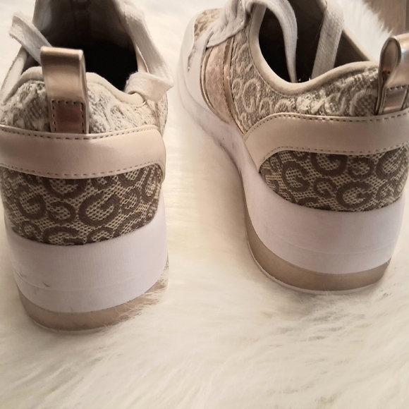 G by Guess Women's Sneakers in White and Brown. Worn Only Once - Picture 5 of 5